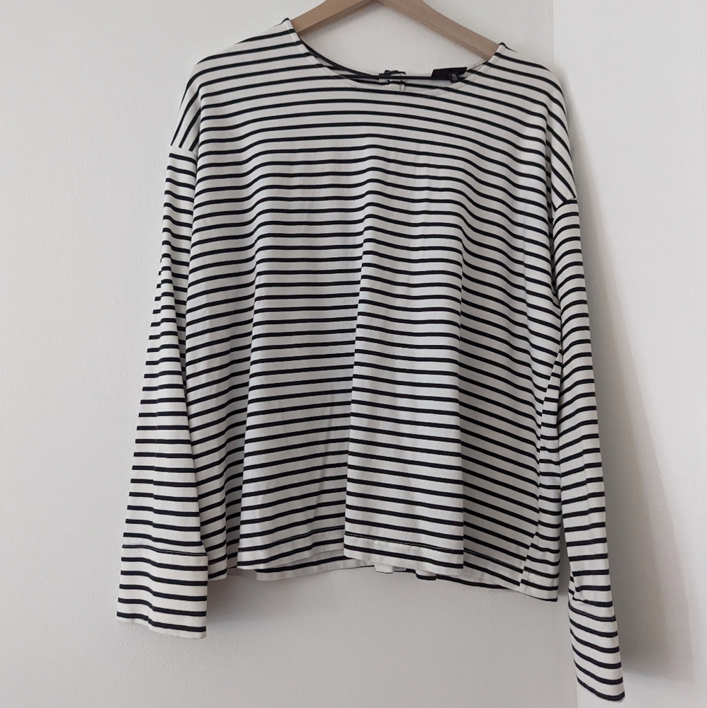 What Not To Wear XL Black & White Stripe Long sleeve Shirt